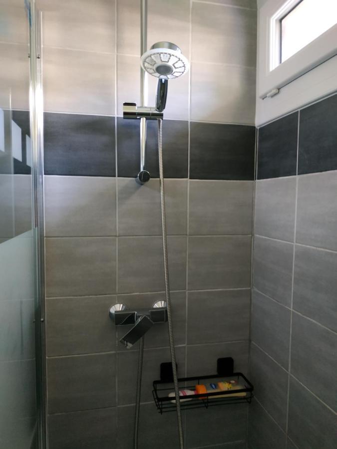 Apartment A 350m De La Et Du Port Frejus